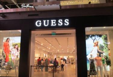 guess toronto eaton centre 11